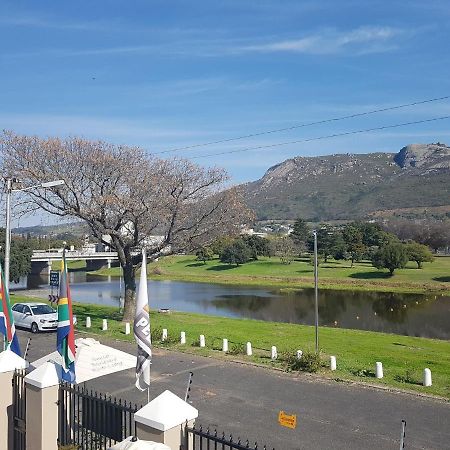 Sunset Boulevard Riverlodge Paarl Kültér fotó