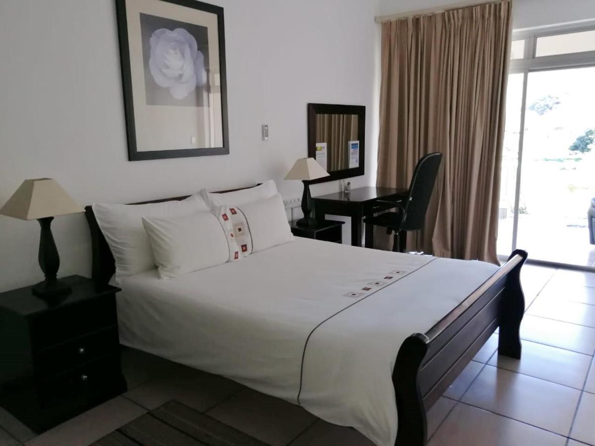 Sunset Boulevard Riverlodge Paarl Kültér fotó